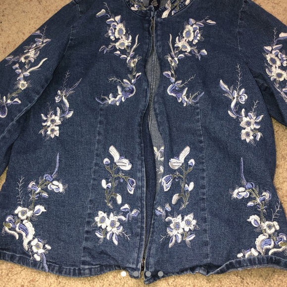 Jackets & Blazers - Vintage jean jacket Jackets & Blazers - Vintage jean jacket